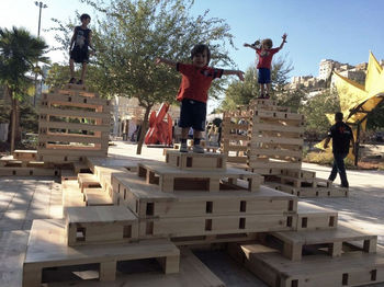 Jordaanse architecten lossen lege plekken op met pop-up speeltuinen