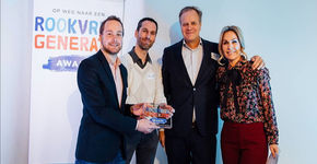 Speelpark Klein Zwitserland wint Rookvrije Generatie Award